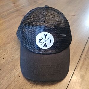 Zyia Hat